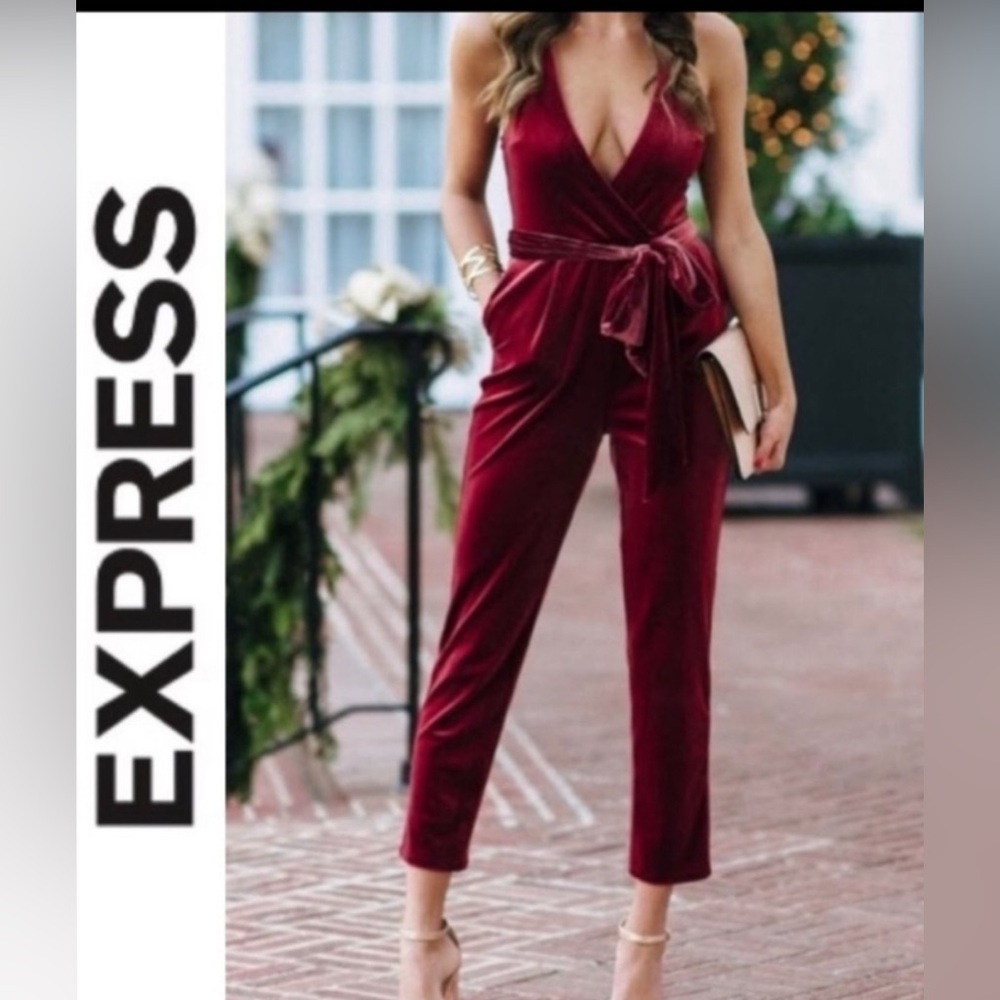 Express velour jumpsuit. Size 4 holiday